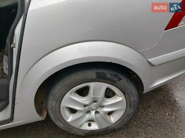 Сірий Опель Астра, об'ємом двигуна 1.6 л та пробігом 246 тис. км за 7500 $, фото 7 на Automoto.ua