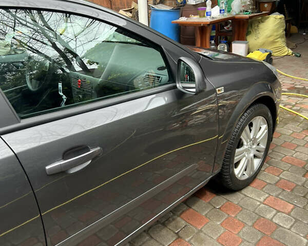 Сірий Опель Астра, об'ємом двигуна 1.7 л та пробігом 275 тис. км за 5900 $, фото 6 на Automoto.ua