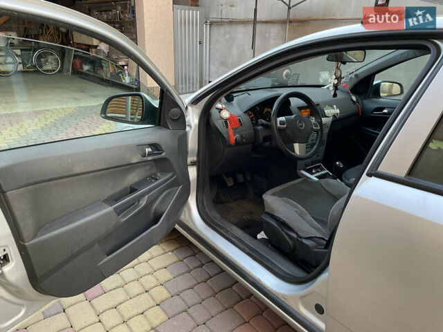 Сірий Опель Астра, об'ємом двигуна 1.6 л та пробігом 99 тис. км за 7000 $, фото 10 на Automoto.ua