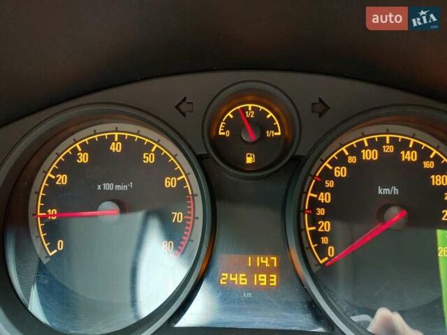 Сірий Опель Астра, об'ємом двигуна 1.6 л та пробігом 246 тис. км за 7500 $, фото 10 на Automoto.ua