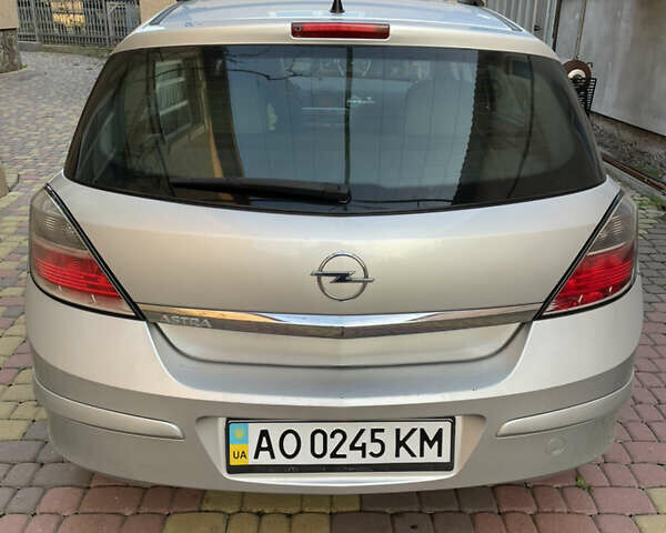 Сірий Опель Астра, об'ємом двигуна 1.6 л та пробігом 99 тис. км за 7000 $, фото 4 на Automoto.ua