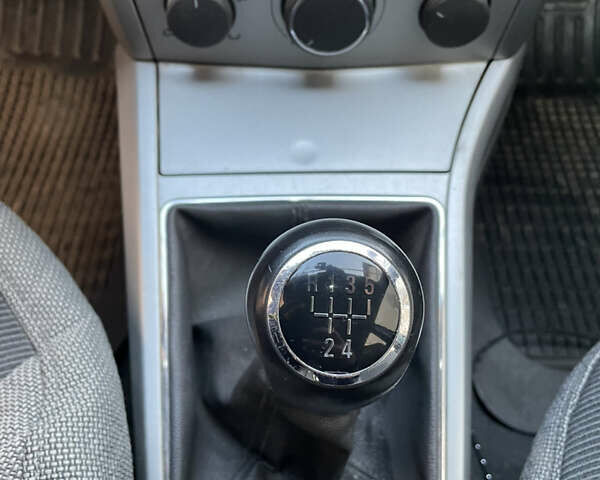 Сірий Опель Астра, об'ємом двигуна 1.6 л та пробігом 99 тис. км за 7000 $, фото 15 на Automoto.ua