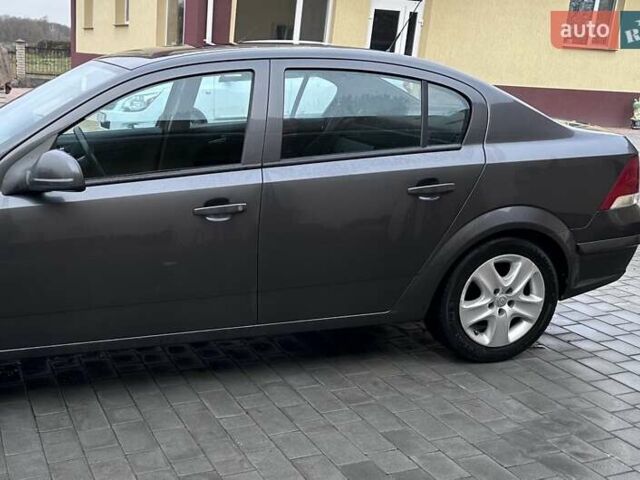 Сірий Опель Астра, об'ємом двигуна 1.6 л та пробігом 77 тис. км за 6800 $, фото 6 на Automoto.ua