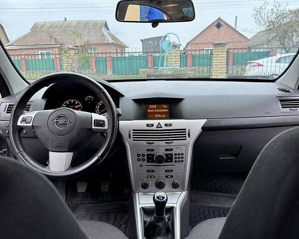 Сірий Опель Астра, об'ємом двигуна 1.6 л та пробігом 77 тис. км за 6800 $, фото 23 на Automoto.ua