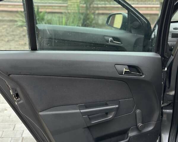 Сірий Опель Астра, об'ємом двигуна 1.6 л та пробігом 77 тис. км за 6800 $, фото 19 на Automoto.ua