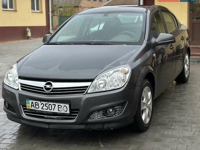 Сірий Опель Астра, об'ємом двигуна 1.6 л та пробігом 77 тис. км за 6800 $, фото 2 на Automoto.ua