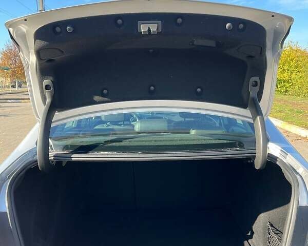 Сірий Опель Астра, об'ємом двигуна 1.6 л та пробігом 77 тис. км за 11000 $, фото 6 на Automoto.ua