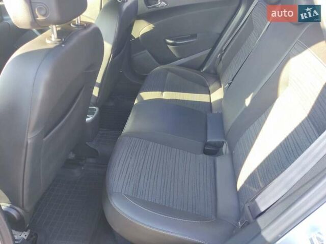 Серый Опель Астра, объемом двигателя 1.6 л и пробегом 229 тыс. км за 8300 $, фото 9 на Automoto.ua