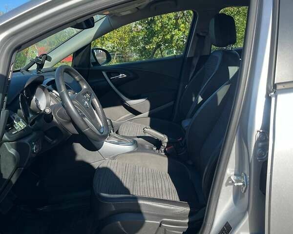 Сірий Опель Астра, об'ємом двигуна 1.6 л та пробігом 77 тис. км за 11000 $, фото 7 на Automoto.ua