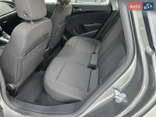 Серый Опель Астра, объемом двигателя 1.36 л и пробегом 45 тыс. км за 13999 $, фото 34 на Automoto.ua