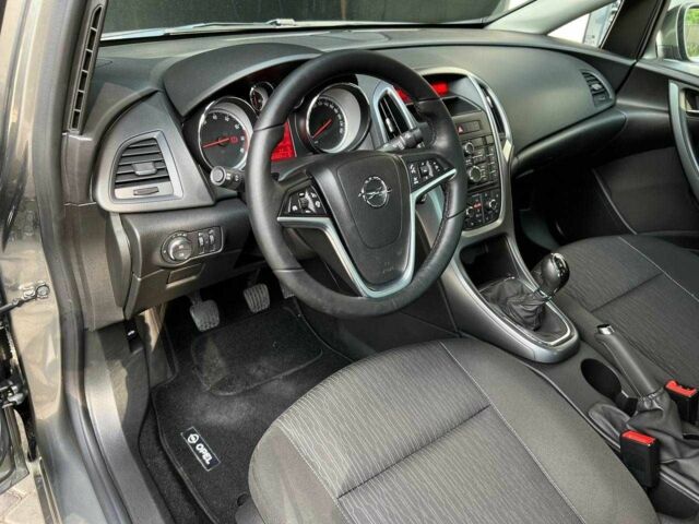 Серый Опель Астра, объемом двигателя 1.4 л и пробегом 92 тыс. км за 11500 $, фото 11 на Automoto.ua
