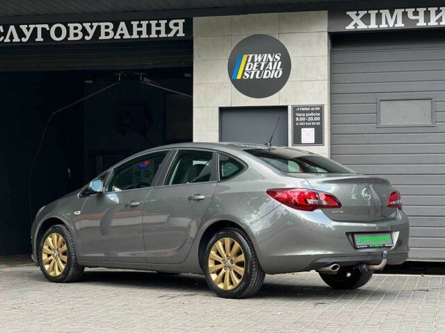 Серый Опель Астра, объемом двигателя 1.4 л и пробегом 92 тыс. км за 11500 $, фото 9 на Automoto.ua