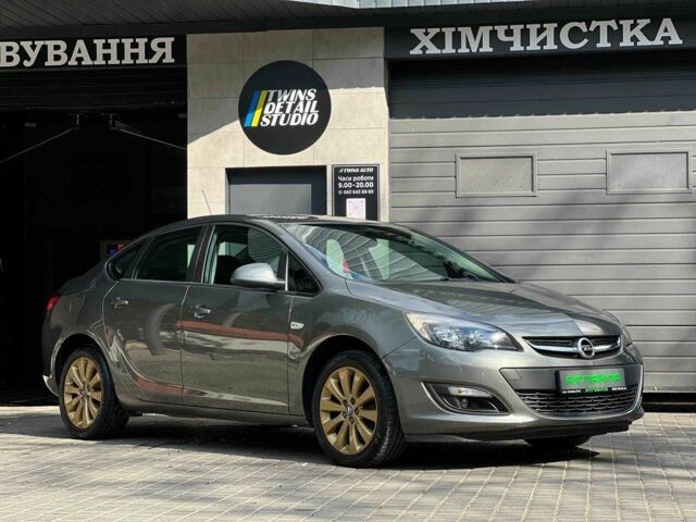 Серый Опель Астра, объемом двигателя 1.4 л и пробегом 92 тыс. км за 11500 $, фото 4 на Automoto.ua