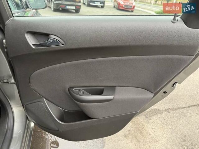 Серый Опель Астра, объемом двигателя 1.4 л и пробегом 92 тыс. км за 10999 $, фото 15 на Automoto.ua