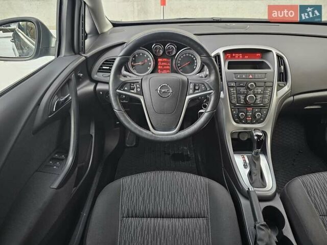 Серый Опель Астра, объемом двигателя 1.36 л и пробегом 45 тыс. км за 13999 $, фото 20 на Automoto.ua