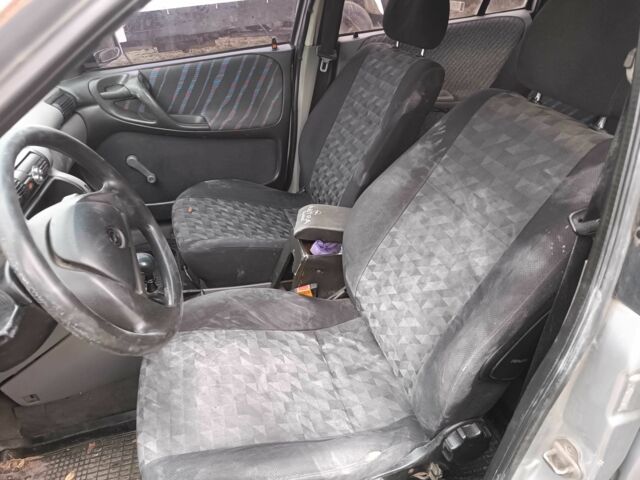 Сірий Опель Астра, об'ємом двигуна 1.6 л та пробігом 230 тис. км за 790 $, фото 4 на Automoto.ua