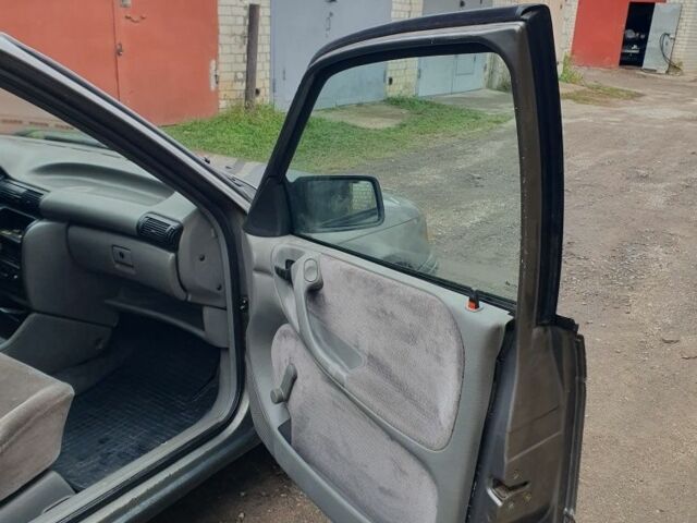 Опель Астра 1993 в Житомире на Automoto.ua Серый Опель Астра, объемом двигателя 1.4 л и пробегом 300 тыс. км за 1350 $, фото 14 на Automoto.ua