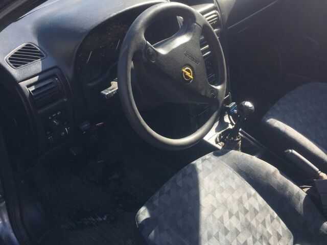 Сірий Опель Астра, об'ємом двигуна 0 л та пробігом 450 тис. км за 650 $, фото 3 на Automoto.ua