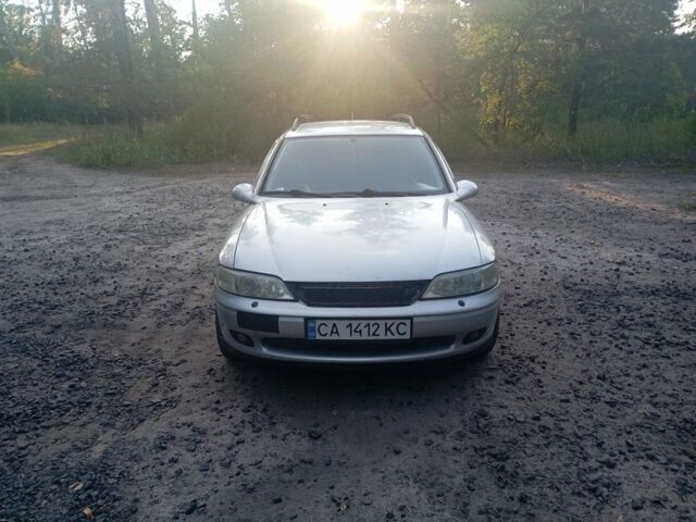 Сірий Опель Астра, об'ємом двигуна 1.8 л та пробігом 260 тис. км за 2650 $, фото 3 на Automoto.ua