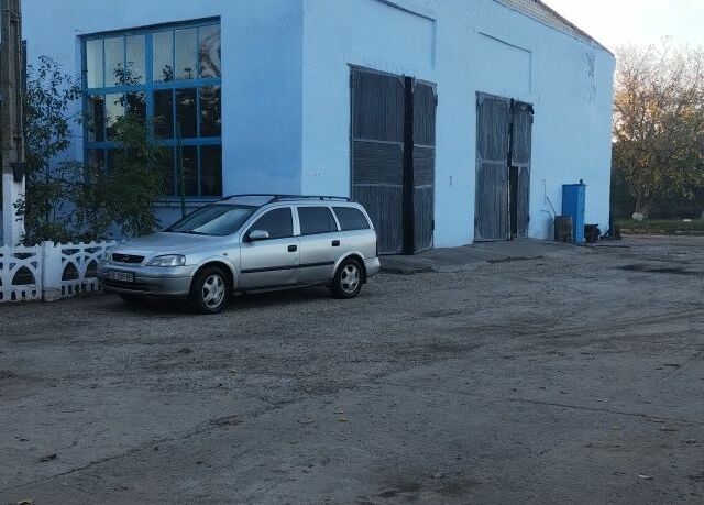 Сірий Опель Астра, об'ємом двигуна 2 л та пробігом 309 тис. км за 2903 $, фото 4 на Automoto.ua