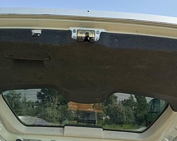 Серый Опель Астра, объемом двигателя 2 л и пробегом 390 тыс. км за 4500 $, фото 1 на Automoto.ua