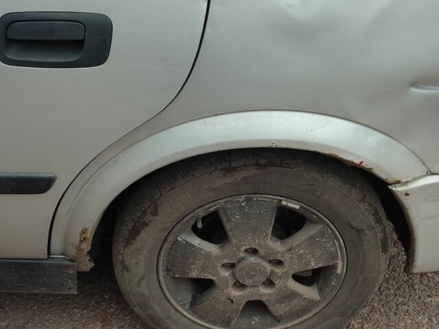 Серый Опель Астра, объемом двигателя 2 л и пробегом 400 тыс. км за 1312 $, фото 1 на Automoto.ua