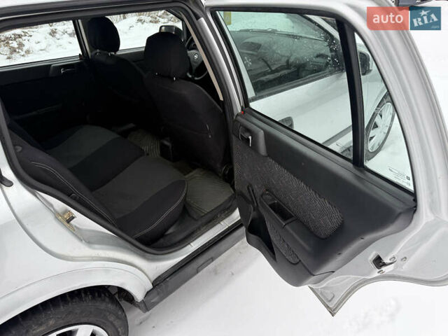 Сірий Опель Астра, об'ємом двигуна 1.7 л та пробігом 220 тис. км за 2999 $, фото 16 на Automoto.ua