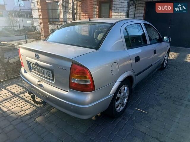 Серый Опель Астра, объемом двигателя 1.6 л и пробегом 216 тыс. км за 3200 $, фото 5 на Automoto.ua