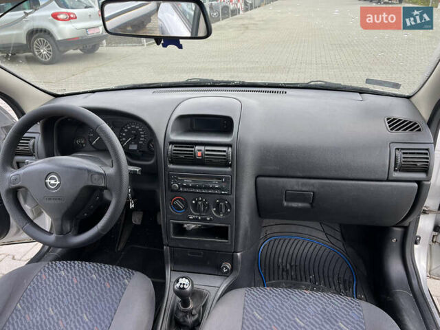 Серый Опель Астра, объемом двигателя 2 л и пробегом 400 тыс. км за 3250 $, фото 20 на Automoto.ua