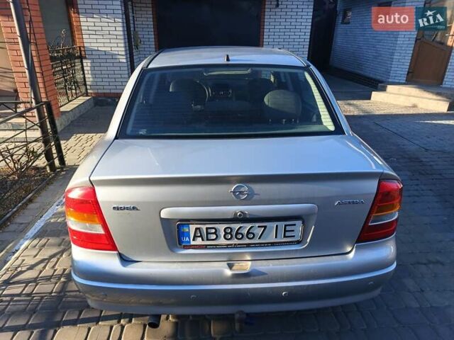 Серый Опель Астра, объемом двигателя 1.6 л и пробегом 216 тыс. км за 3200 $, фото 3 на Automoto.ua