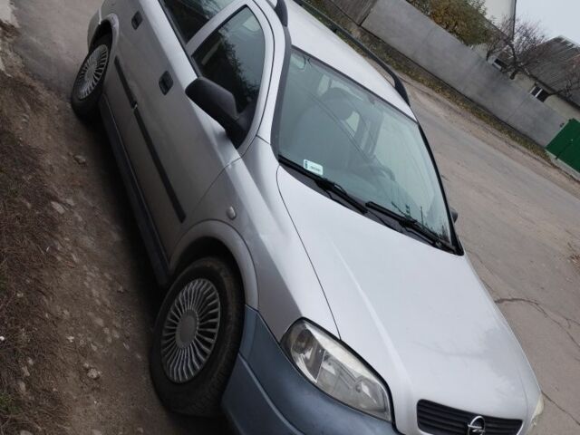 Серый Опель Астра, объемом двигателя 1.4 л и пробегом 250 тыс. км за 2399 $, фото 1 на Automoto.ua