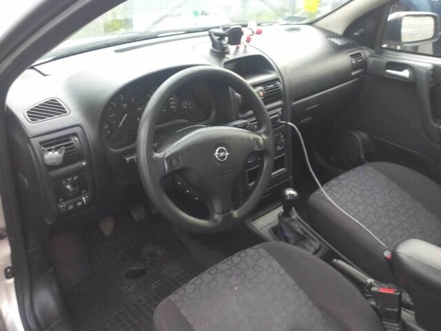 Опель Астра 2001 в Тульчине на Automoto.ua Серый Опель Астра, объемом двигателя 2 л и пробегом 2 тыс. км за 1900 $, фото 2 на Automoto.ua