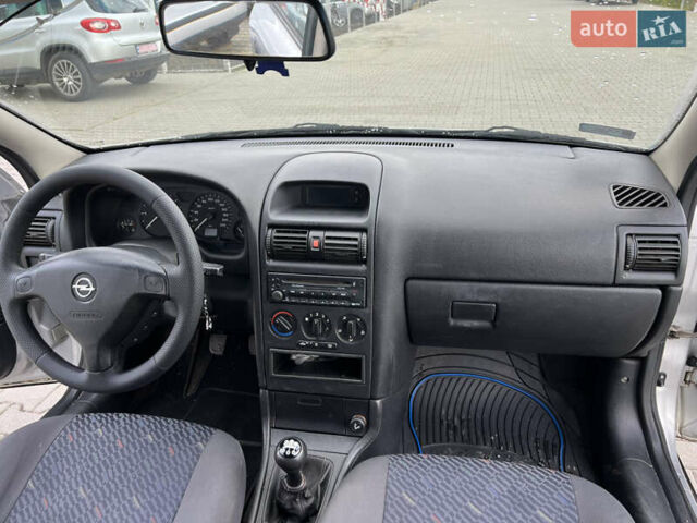 Серый Опель Астра, объемом двигателя 2 л и пробегом 400 тыс. км за 3250 $, фото 18 на Automoto.ua