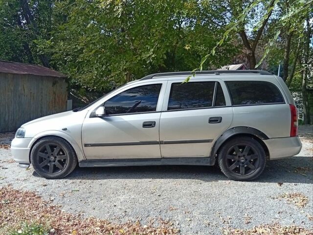Сірий Опель Астра, об'ємом двигуна 2 л та пробігом 300 тис. км за 2000 $, фото 3 на Automoto.ua