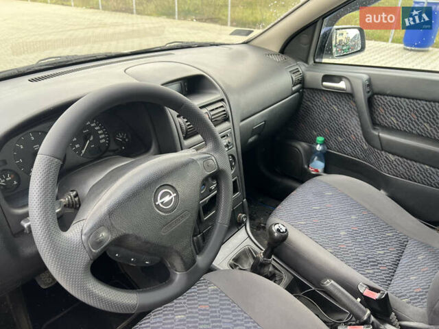 Серый Опель Астра, объемом двигателя 2 л и пробегом 400 тыс. км за 3250 $, фото 14 на Automoto.ua