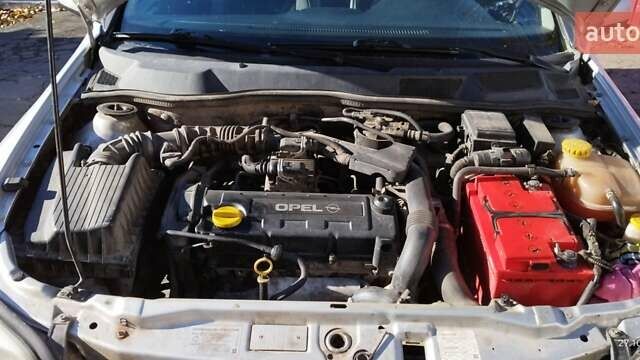 Опель Астра 2002 в Хмельницком на Automoto.ua Серый Опель Астра, объемом двигателя 1.7 л и пробегом 247 тыс. км за 3150 $, фото 16 на Automoto.ua