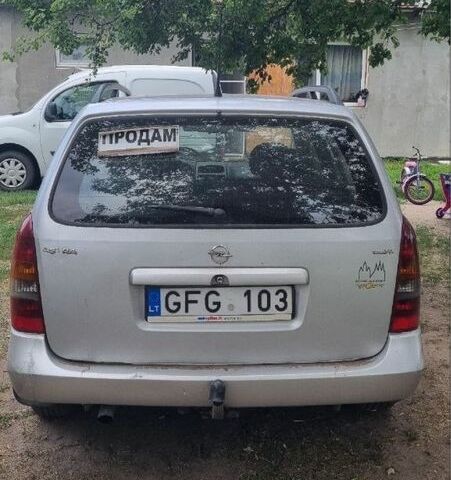 Серый Опель Астра, объемом двигателя 1.7 л и пробегом 250 тыс. км за 1500 $, фото 2 на Automoto.ua