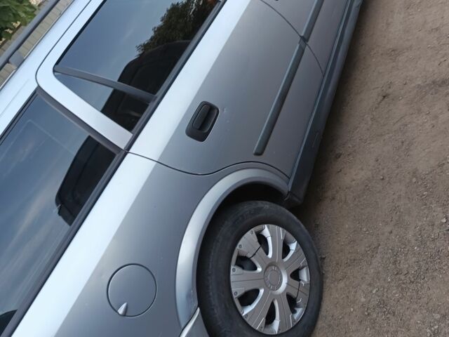 Серый Опель Астра, объемом двигателя 0 л и пробегом 200 тыс. км за 2600 $, фото 1 на Automoto.ua