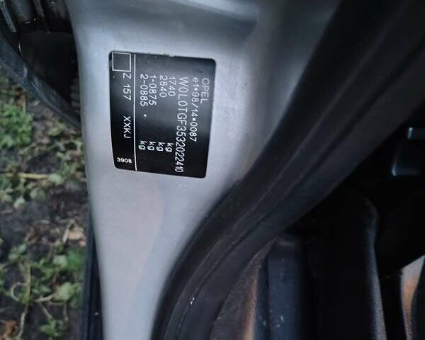 Серый Опель Астра, объемом двигателя 1.6 л и пробегом 344 тыс. км за 2100 $, фото 1 на Automoto.ua