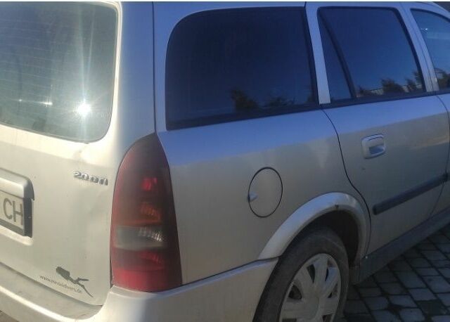 Сірий Опель Астра, об'ємом двигуна 0 л та пробігом 300 тис. км за 2500 $, фото 2 на Automoto.ua