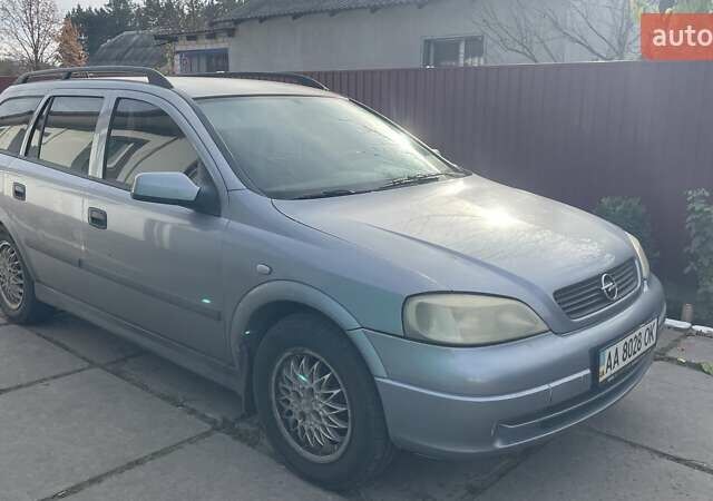 Серый Опель Астра, объемом двигателя 1.6 л и пробегом 190 тыс. км за 3400 $, фото 5 на Automoto.ua