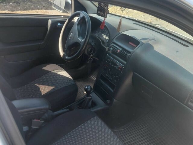 Сірий Опель Астра, об'ємом двигуна 1.7 л та пробігом 3 тис. км за 2800 $, фото 2 на Automoto.ua