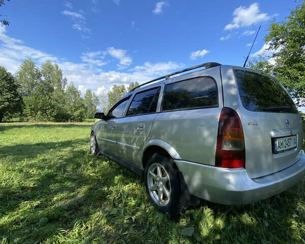 Серый Опель Астра, объемом двигателя 2 л и пробегом 223 тыс. км за 3500 $, фото 2 на Automoto.ua