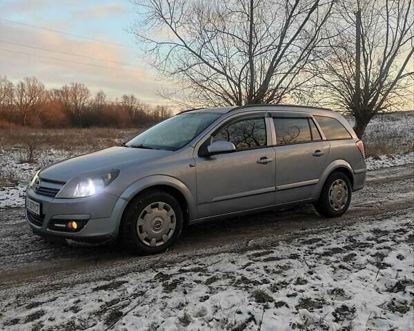 Сірий Опель Астра, об'ємом двигуна 1.6 л та пробігом 398 тис. км за 4000 $, фото 4 на Automoto.ua