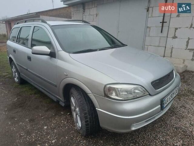 Серый Опель Астра, объемом двигателя 1.6 л и пробегом 200 тыс. км за 2500 $, фото 3 на Automoto.ua