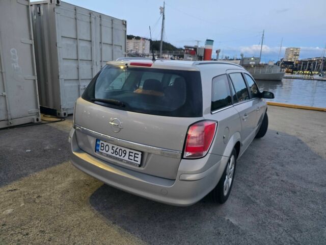 Сірий Опель Астра, об'ємом двигуна 1.6 л та пробігом 204 тис. км за 4700 $, фото 4 на Automoto.ua