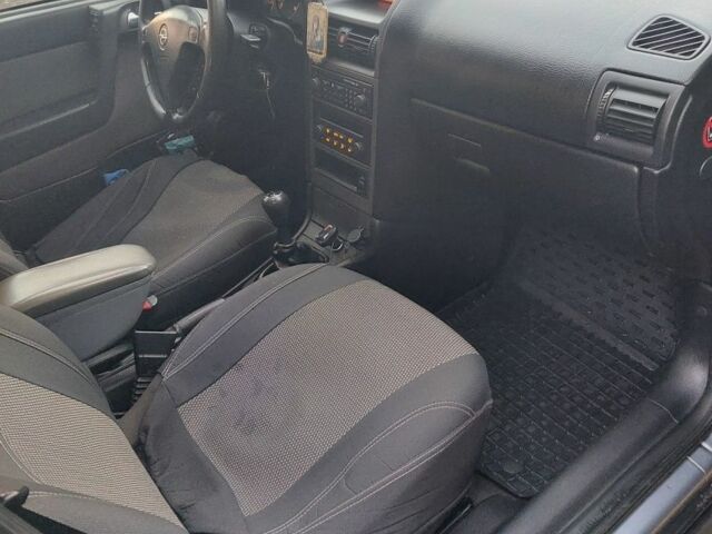 Серый Опель Астра, объемом двигателя 2 л и пробегом 300 тыс. км за 4500 $, фото 5 на Automoto.ua