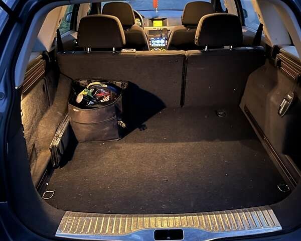 Серый Опель Астра, объемом двигателя 1.6 л и пробегом 320 тыс. км за 4750 $, фото 6 на Automoto.ua