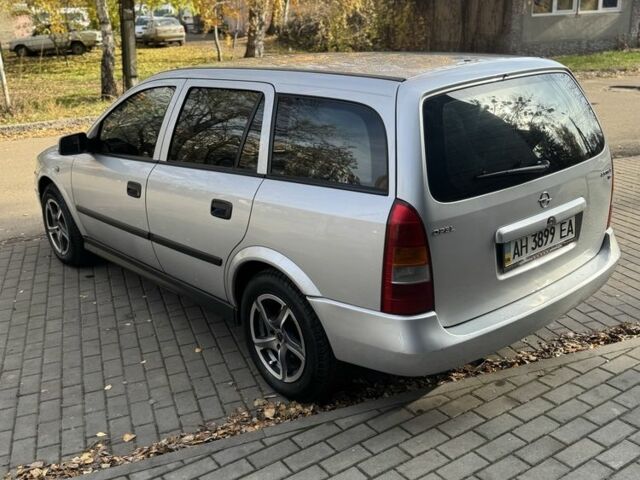 Серый Опель Астра, объемом двигателя 1.6 л и пробегом 119 тыс. км за 3200 $, фото 3 на Automoto.ua