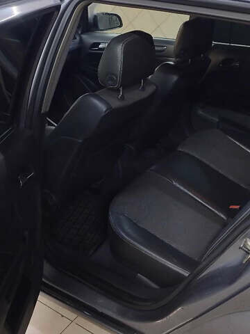 Сірий Опель Астра, об'ємом двигуна 1.91 л та пробігом 393 тис. км за 4000 $, фото 9 на Automoto.ua